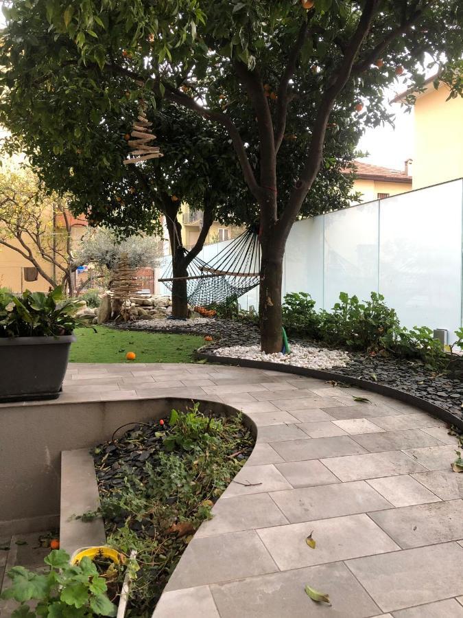 Appartamento Spotorno Con Ampio Terrazzo Attrezzato Anche Con Angolo Cottura Eksteriør billede