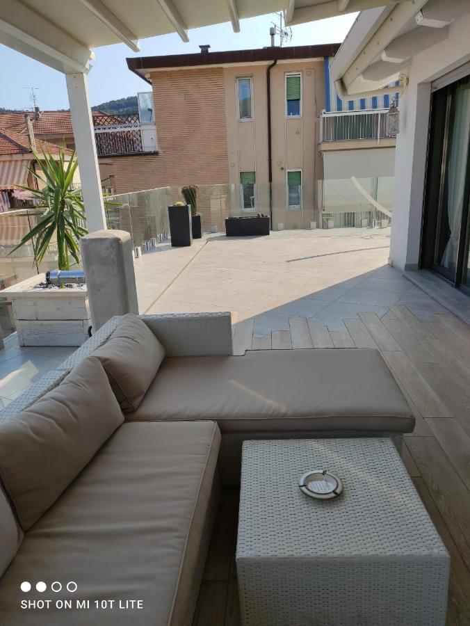 Appartamento Spotorno Con Ampio Terrazzo Attrezzato Anche Con Angolo Cottura Eksteriør billede